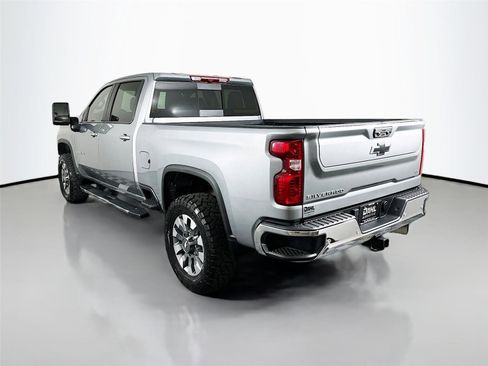 Used 2024 Chevrolet Silverado 2500 LT w/ All Star Edition AWD/4WD image 10