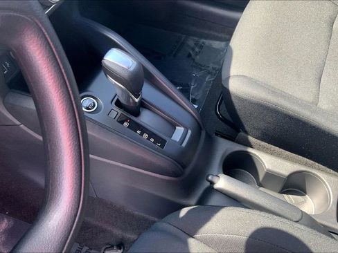 Used 2024 Nissan Kicks S image 13