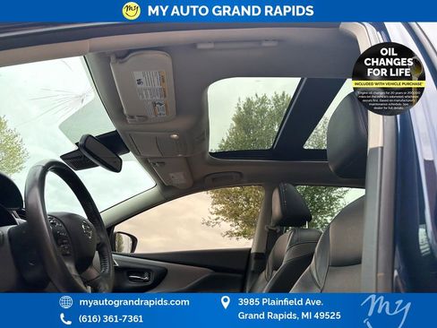 Used 2020 Nissan Murano SL w/ Moonroof Package AWD/4WD image 23