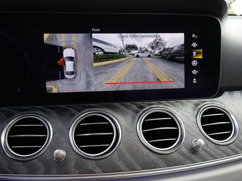 Used 2021 Mercedes-Benz E 350 Sedan w/ Premium Package image 57