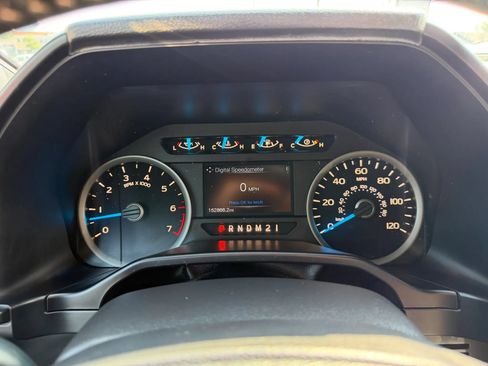 Used 2016 Ford F150 XLT w/ Equipment Group 302A Luxury AWD/4WD image 25