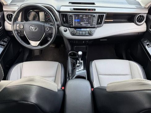 Used 2018 Toyota RAV4 Limited w/ Advanced Technology Package image 11