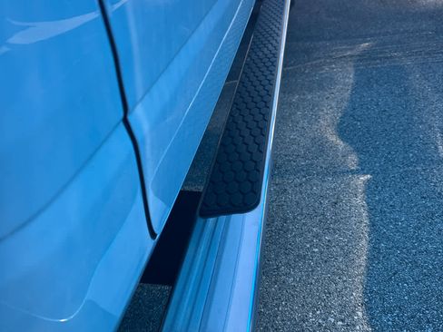 Used 2024 RAM 1500 Limited w/ Body Color Bumper Group image 5