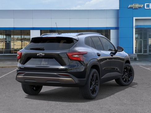 New 2026 Chevrolet Trax ACTIV w/ Driver Confidence Package FWD image 4