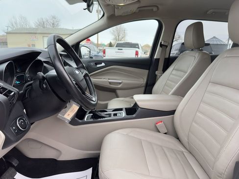 Used 2018 Ford Escape SEL image 6