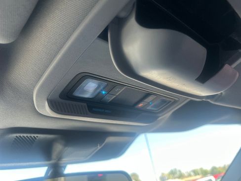 Used 2024 Ford F250 XLT w/ Camper Package image 18