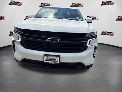Used 2024 Chevrolet Tahoe RST w/ Luxury Package AWD/4WD image 2