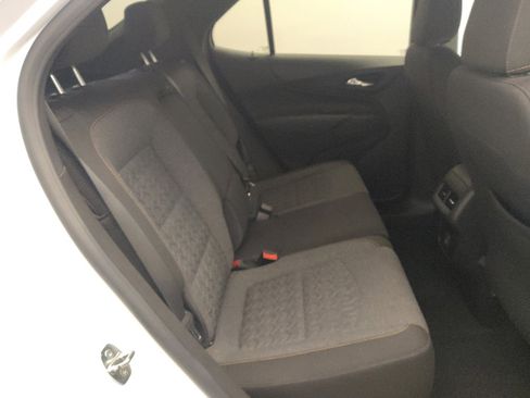 Used 2022 Chevrolet Equinox LT image 19