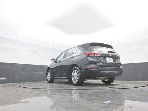 Used 2022 Chevrolet Equinox LT AWD/4WD image 36