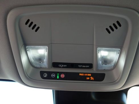 Used 2024 Chevrolet Malibu LT FWD image 25