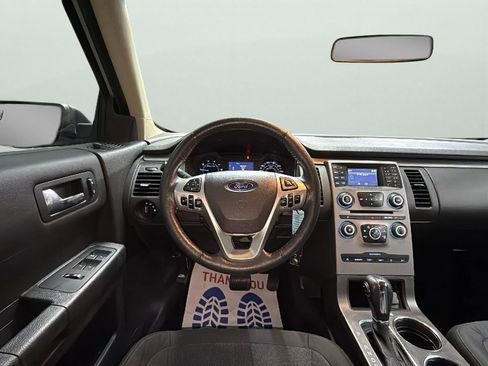 Used 2019 Ford Flex SE image 13