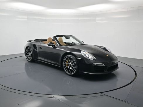 Used 2016 Porsche 911 Turbo S image 32