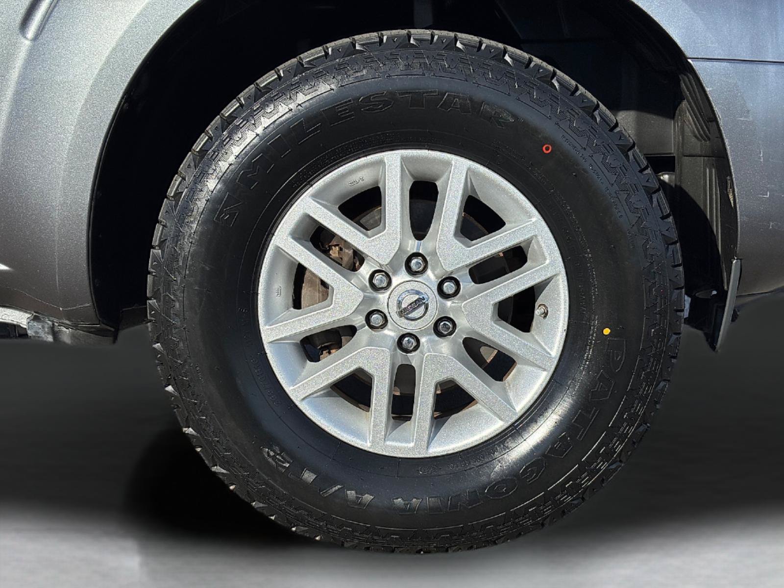 Used 2018 Nissan Frontier SV AWD/4WD image 10