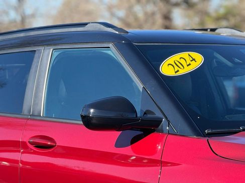 Used 2024 Chevrolet TrailBlazer RS image 7