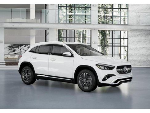 Certified 2025 Mercedes-Benz GLA 250 250 image 27
