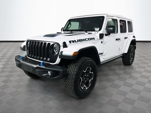 Used 2023 Jeep Wrangler Unlimited Rubicon 4xe w/ Steel Bumper Group AWD/4WD image 5
