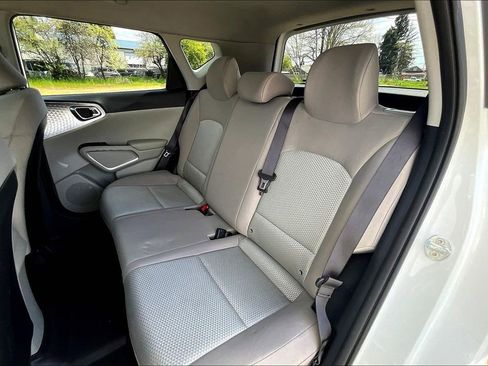 Used 2022 Kia Soul LX FWD image 21