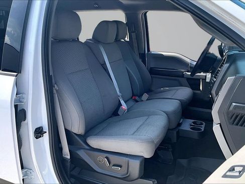 Used 2018 Ford F150 XLT w/ Equipment Group 302A Luxury AWD/4WD image 29
