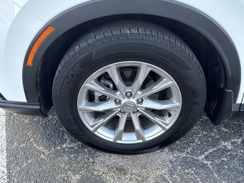 Used 2023 Honda CR-V EX-L image 9