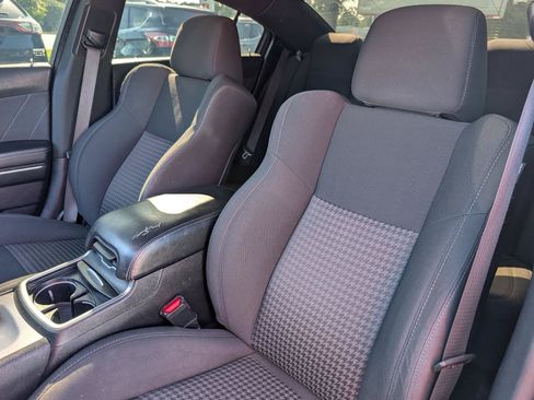 Used 2019 Dodge Charger R/T RWD image 16