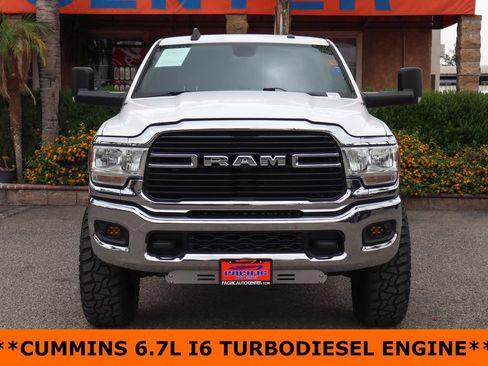 Used 2021 RAM 2500 Big Horn AWD/4WD image 3