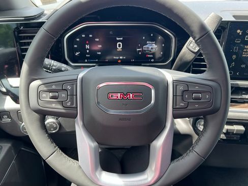 New 2026 GMC Sierra 1500 SLE w/ Preferred Package RWD image 13