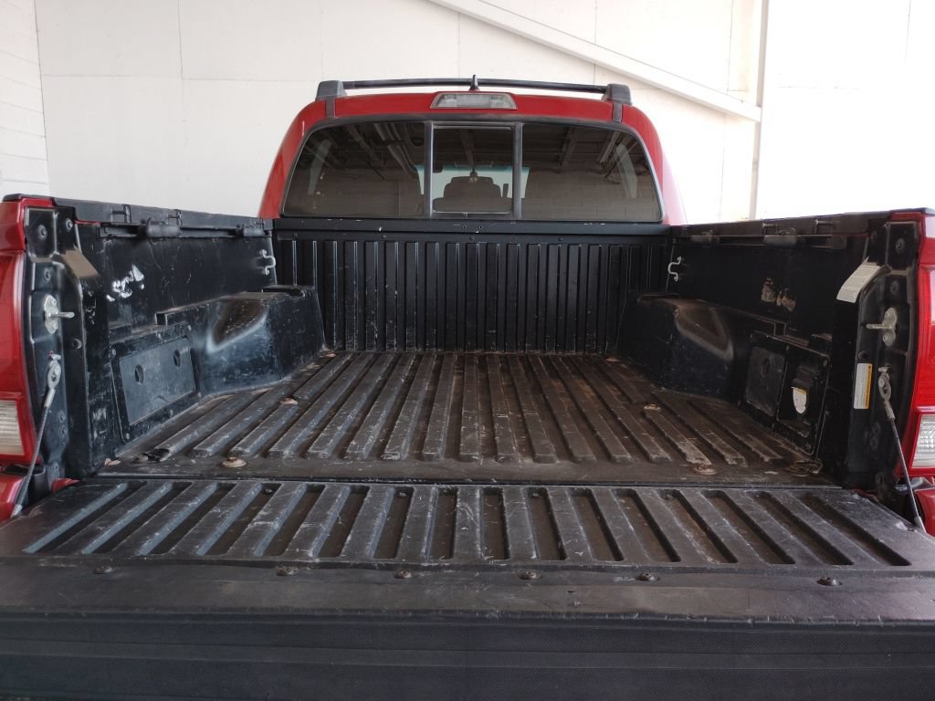 Used 2016 Toyota Tacoma TRD Sport RWD image 17