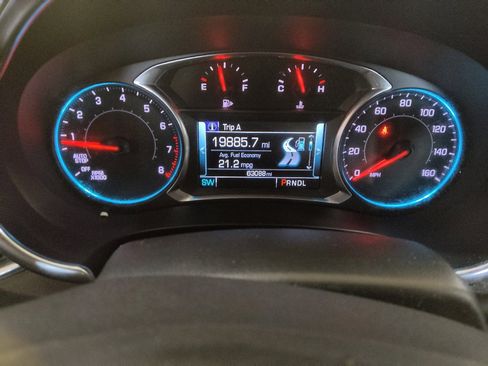 Used 2018 Chevrolet Malibu LT w/ Driver Confidence Package FWD image 23