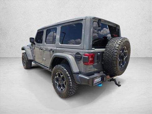 Used 2023 Jeep Wrangler Unlimited Rubicon 4xe w/ Cold Weather Group AWD/4WD image 7