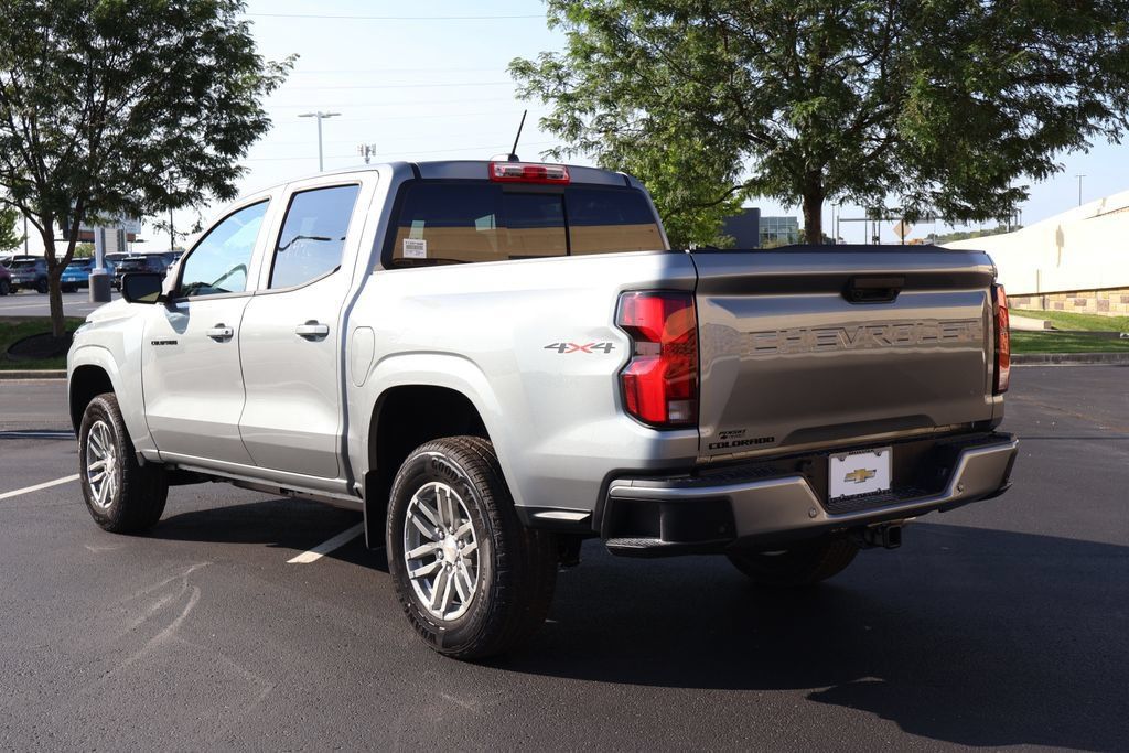 New 2026 Chevrolet Colorado LT w/ LT Convenience Package AWD/4WD image 5