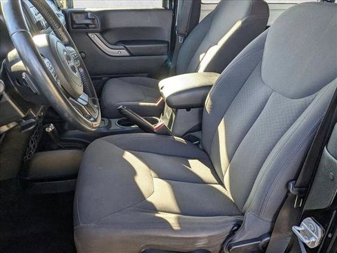 Used 2017 Jeep Wrangler Sport w/ Connectivity Group image 12