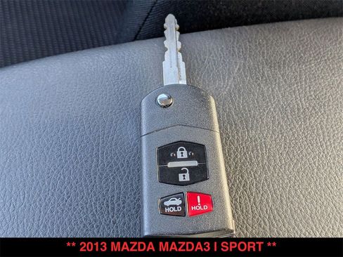 Used 2013 MAZDA MAZDA3 i Sport image 25