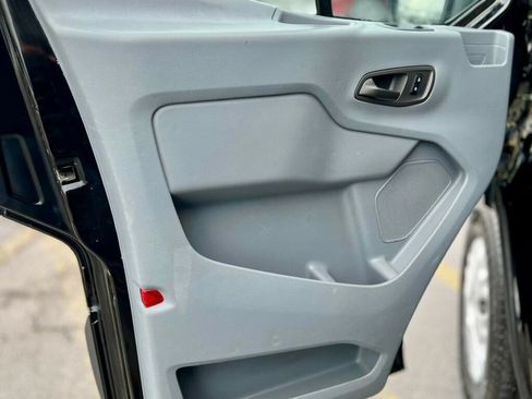 Used 2017 Ford Transit 150 130 Low Roof w/ Exterior Upgrade Package RWD image 11