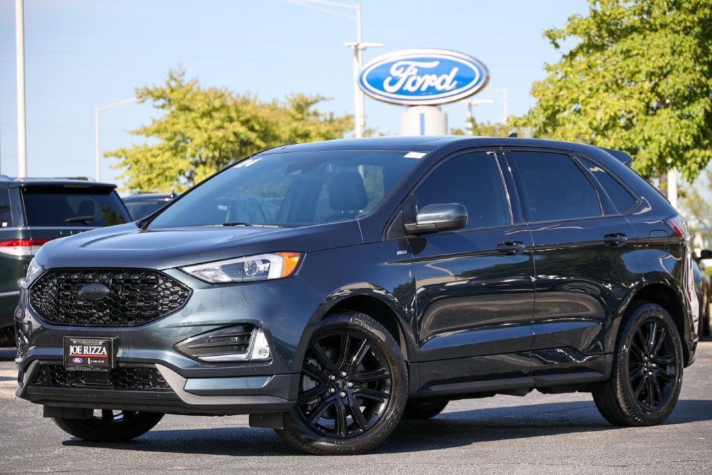 Certified 2024 Ford Edge ST-Line w/ Class II Trailer Tow Package AWD/4WD image 1