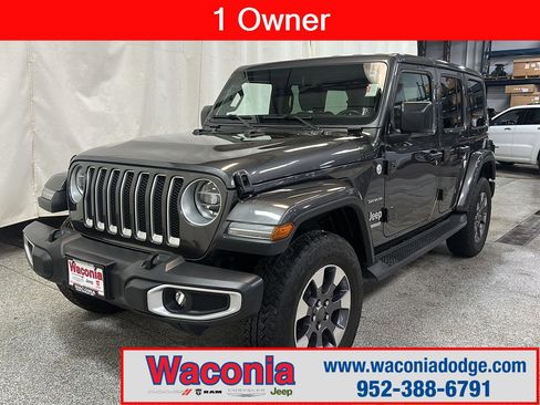 Used 2018 Jeep Wrangler Unlimited Sahara image 1