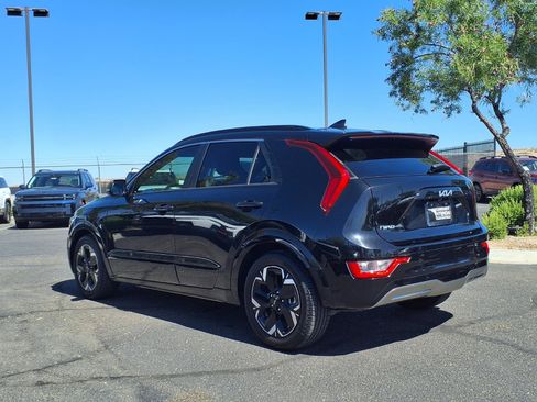 Used 2023 Kia Niro Wind FWD image 4