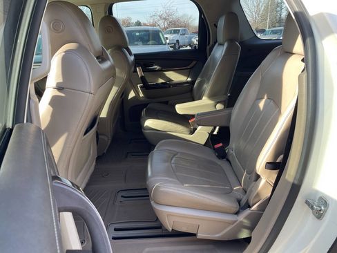 Used 2015 GMC Acadia Denali image 18