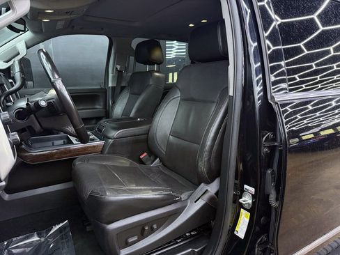 Used 2015 GMC Sierra 2500 SLT w/ Duramax Plus Package image 17