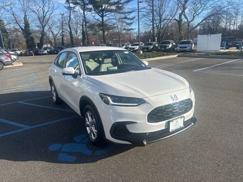 Used 2023 Honda HR-V LX image 10