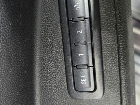 Used 2016 Chevrolet Tahoe LT AWD/4WD image 32