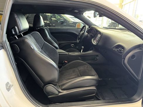 Used 2018 Dodge Challenger R/T Plus RWD image 18