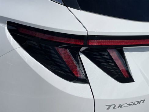 New 2025 Hyundai Tucson SEL image 15