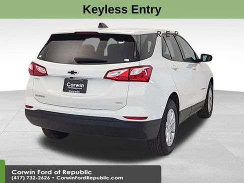 Used 2019 Chevrolet Equinox LS w/ LS Convenience Package image 8