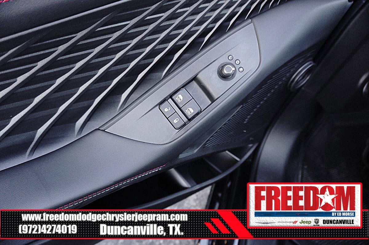 New 2026 Dodge Charger Scat Pack w/ Blacktop Package AWD/4WD image 31