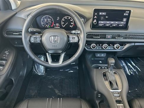 New 2026 Honda HR-V EX-L image 16