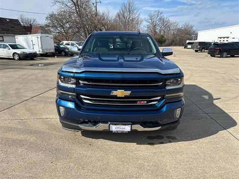 Used 2018 Chevrolet Silverado 1500 LTZ Z71 w/ LTZ Plus Package image 22
