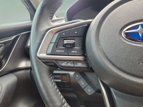 Used 2017 Subaru Impreza 2.0i Limited AWD/4WD image 23