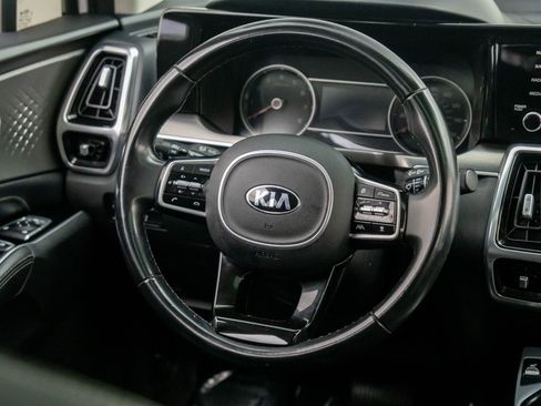 Used 2021 Kia Sorento SX image 12