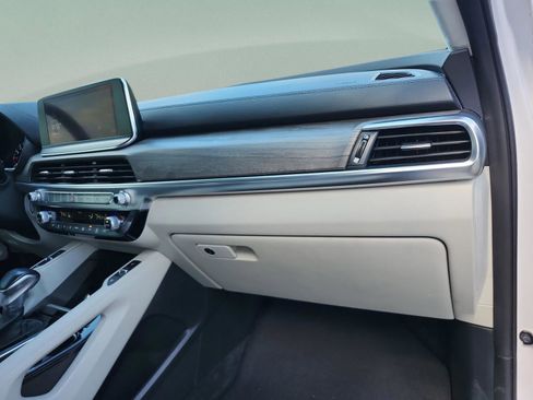 Used 2021 Kia Telluride SX w/ SX Prestige Package image 19