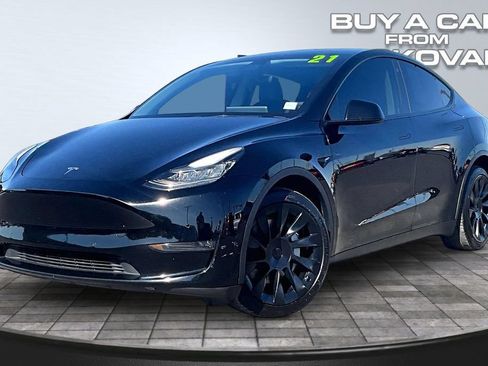 Used 2021 Tesla Model Y Long Range AWD/4WD image 12